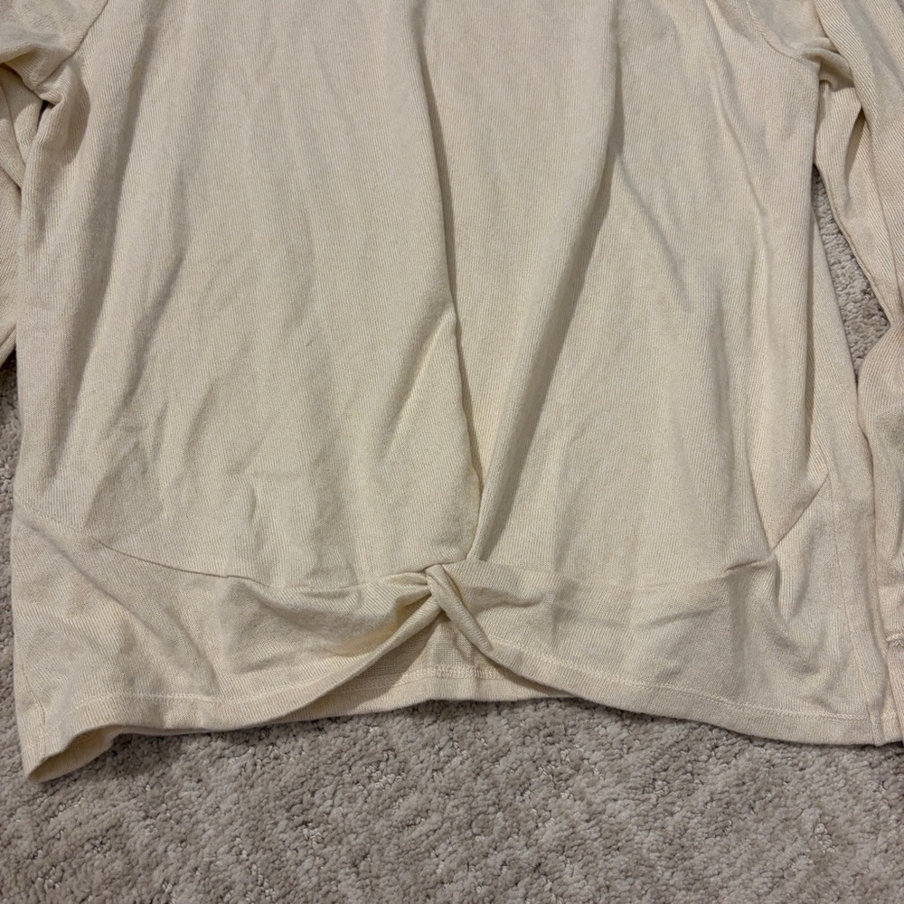 Abercrombie girls long sleeve twist front cream tee top brand NEW - Picture 3 of 4